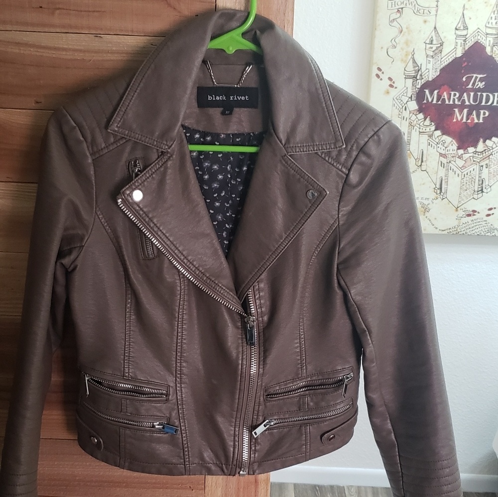 Black Rivet Jacket Size XS